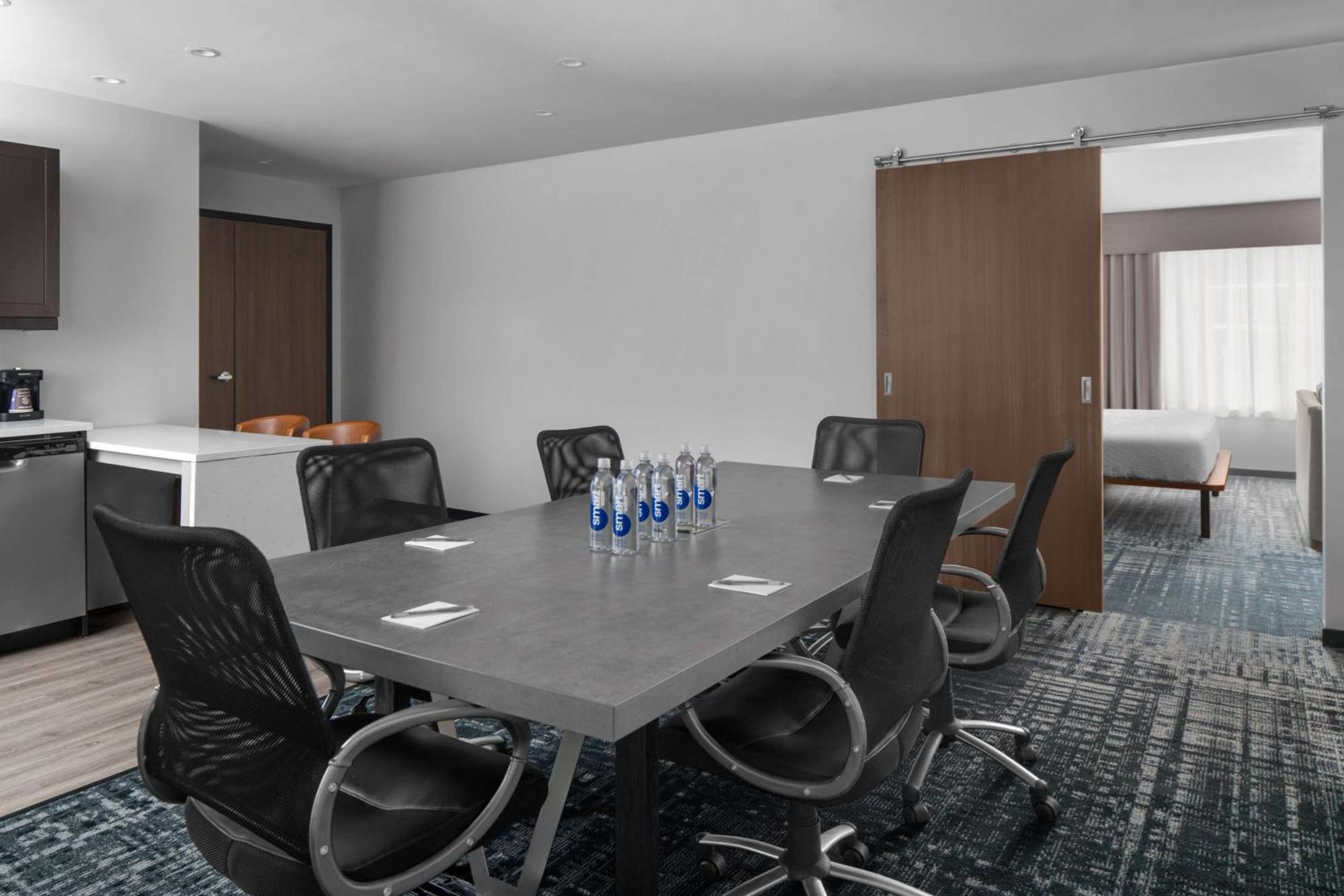 Homewood Suites By Hilton Charlotte Uptown First Ward 외부 사진