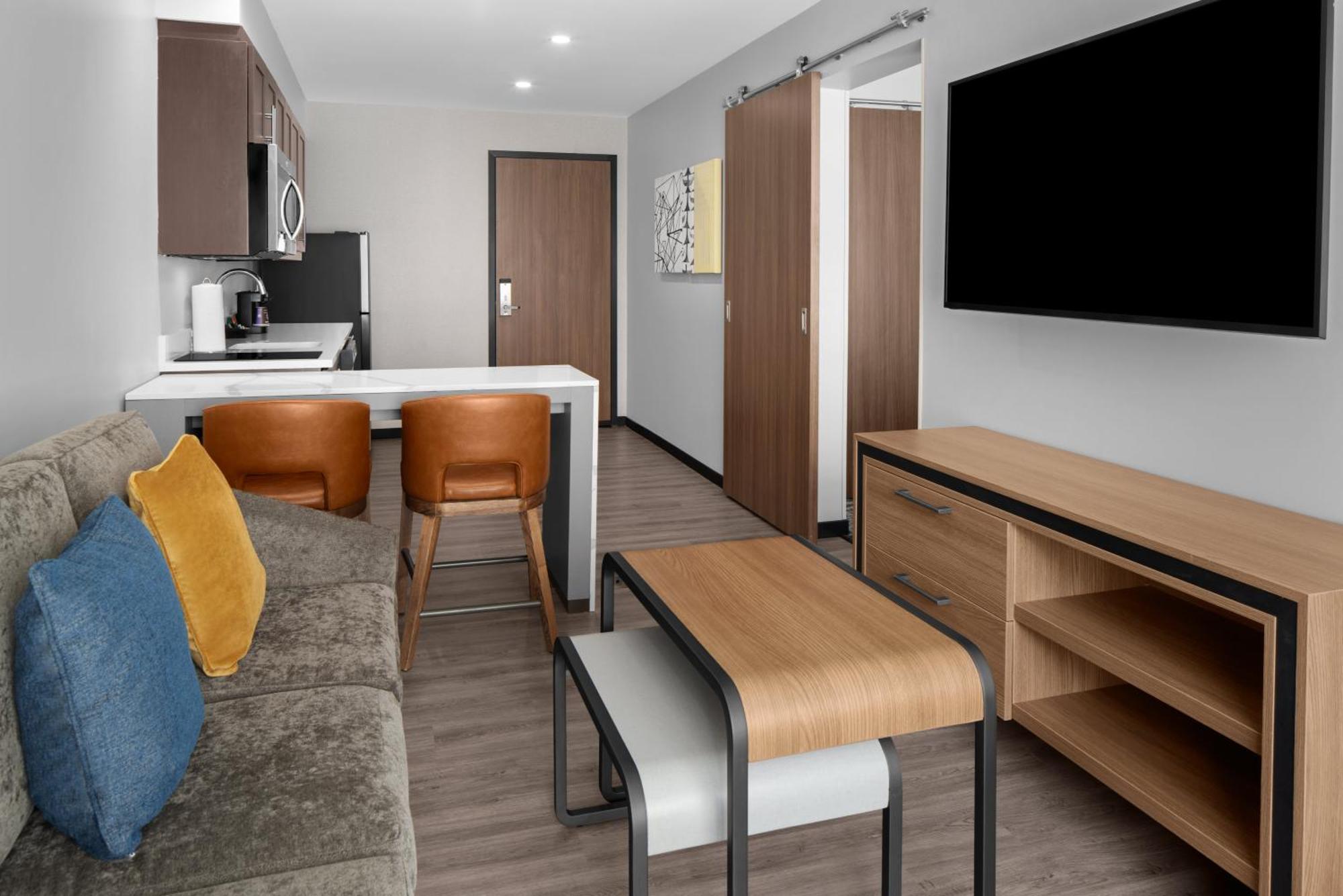 Homewood Suites By Hilton Charlotte Uptown First Ward 외부 사진