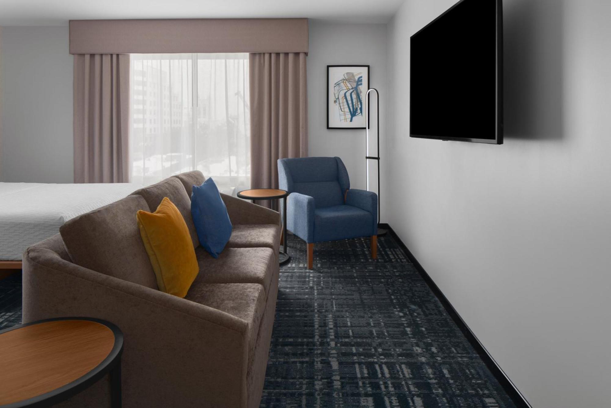 Homewood Suites By Hilton Charlotte Uptown First Ward 외부 사진